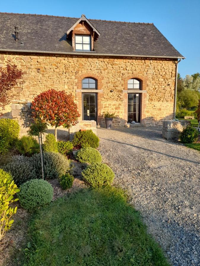 La Sellerie Bed and Breakfast Romagne  Eksteriør billede